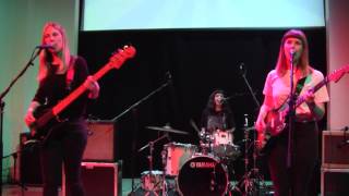 FEATURE - Pre-feel (Live @Wales Goes Pop -Cardiff-) (3-4-2015)