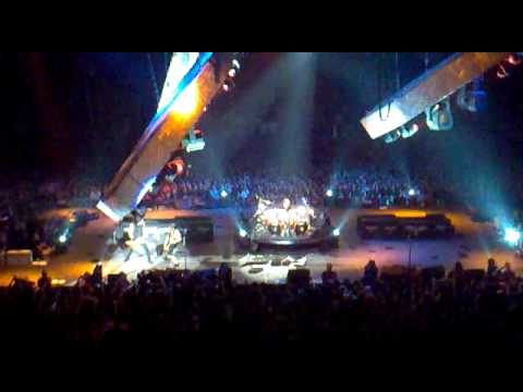 Metallica - The day that never comes - Master of puppets - concert 2 avril 2009 - Paris Bercy (7)