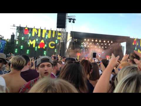 Annie Mac - Out Every Weekend - Creamfields 2015