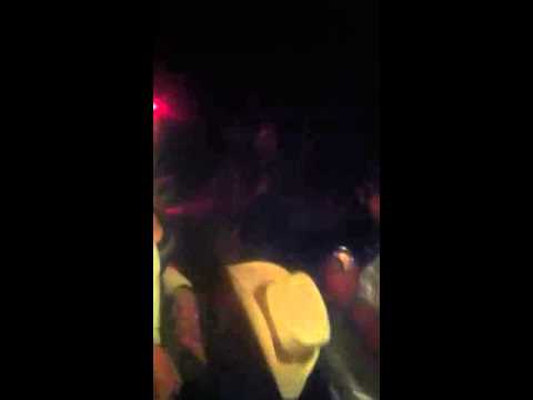 Y el pirruris baila asiii