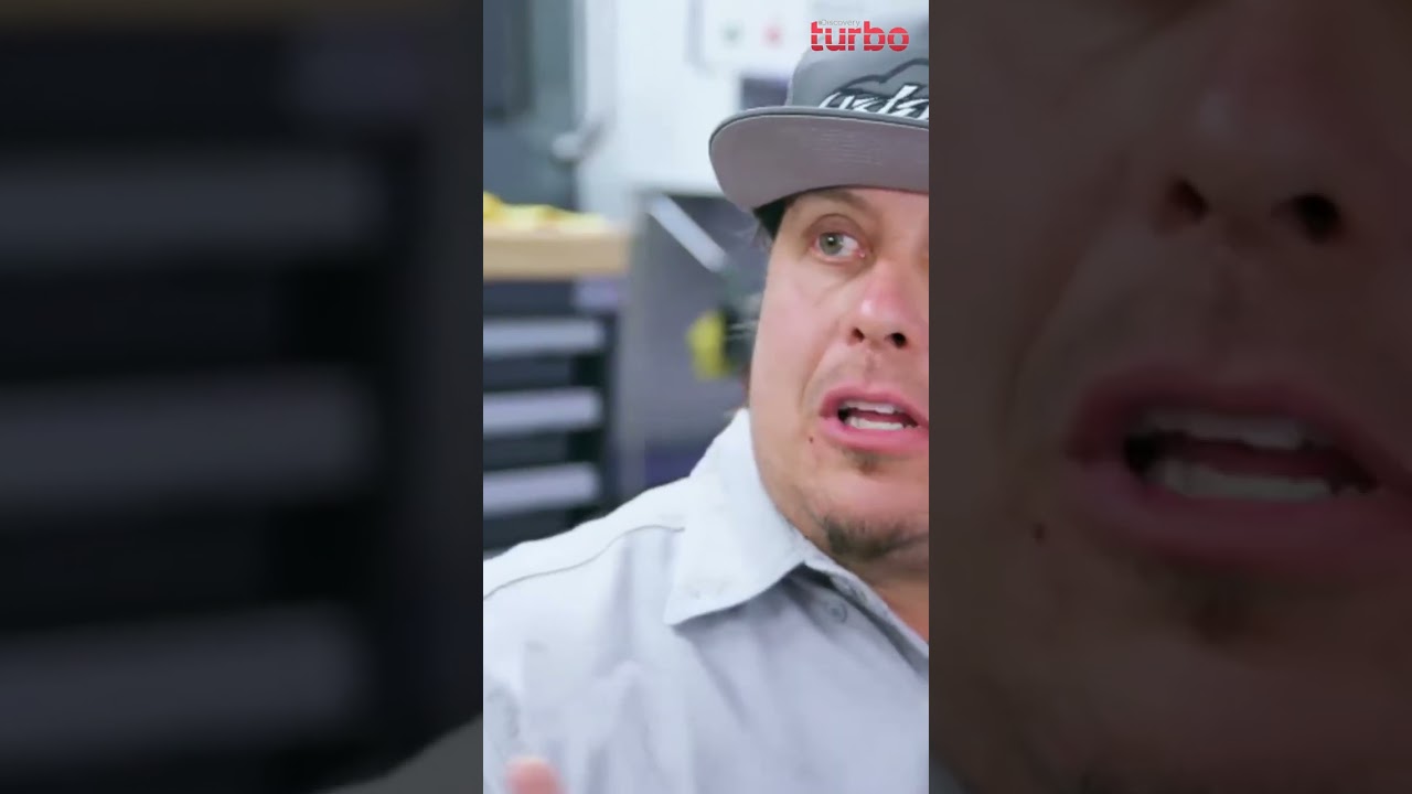 A estrutura da gaiola está pronta — o próximo carro do Bill vai ser incrível!