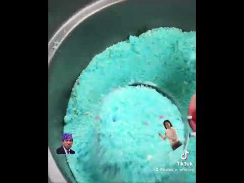 Wait for the end!! 😍 #cheesecake #birthdaycake #shorts #baking