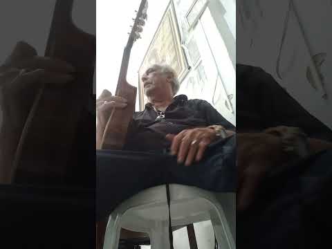 entre mil você de Jacob do bandolim com osvaldo na roda de choro na loja do frans