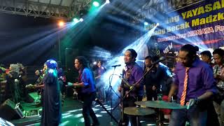 Download lagu New monata bulan bintang Evie tamala mp3