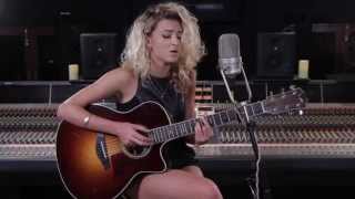 Tori Kelly &quot;Funny&quot; - MTV - Artist To Watch