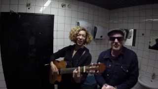 Celina Bostic mit Flo Mega - Stille Örtchen Session #4