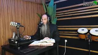 מדברים מרבי נחמן מברסלב   צמיחה שקטה   טו' בשבט (הרב מאור קריו) - התמונה מוצגת ישירות מתוך אתר האינטרנט יוטיוב. זכויות היוצרים בתמונה שייכות ליוצרה. קישור קרדיט למקור התוכן נמצא בתוך דף הסרטון