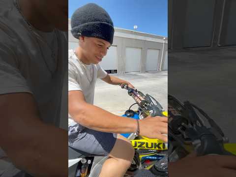 Should Suzuki make a ELECTRIC start bike? Or keep the kick starter? #suzuki #motocross