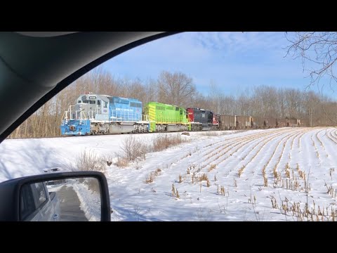 New Locomotives First Time Together!  Struggling On Hill, 3 Locomotives In Snow.  RR Wye Update