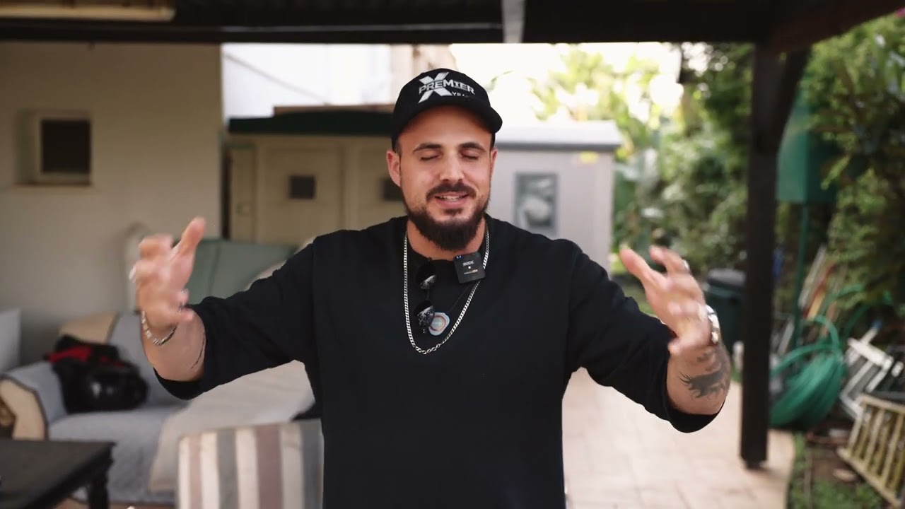 לא במקרה - פרק 4 - מניפסט