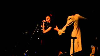 Kitty, Daisy &amp; Lewis - Smoking In Heaven live version