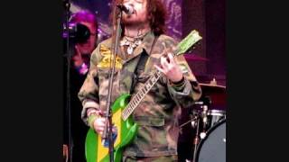 Soulfly - Territorial Pissing ( Nirvana Cover ) live