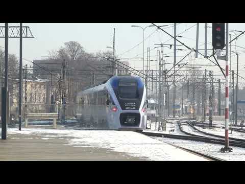 Odjazd ED161 - 001 z IC 6124 Fredro ze stacji Wrocław Główny