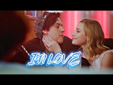 In Love | Taylor Swift - Wildest Dreams