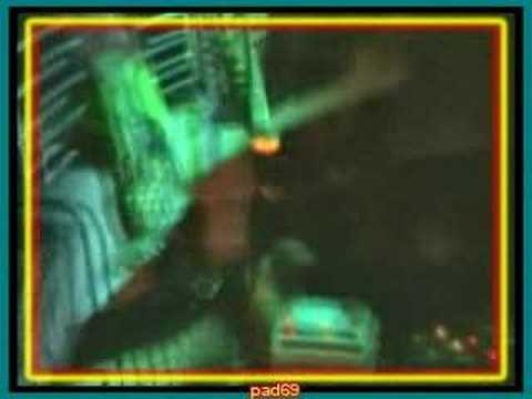 DUB FI YOUTH ft jah mike & mc - We Groovin ''Steppa Dub (deep roots pt1) @ entrepot Brugge 22-12-07