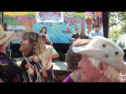 the Sebastopol Zydeco Festival 2011 ~ Cheryl Cormier plays a waltz