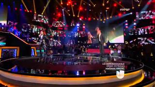 Nos ponemos de pie por Aleks Syntek y Cristian Cas