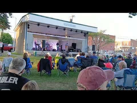 Gigolo Aunts - Down On Me (live, 2025)