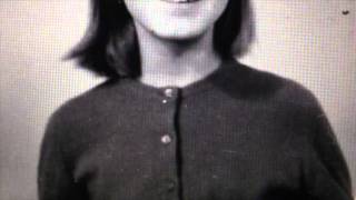 Soft Walls "Hold On To Your Hand" (OFFICIAL MUSIC VIDEO)