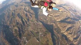 preview picture of video 'saut parachute tallard gap antomountain'