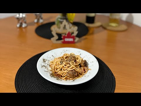 🔥Pasta con bacon, salchichas italianas y queso parmesano | Receta fácil y deliciosa✨| Como en casa