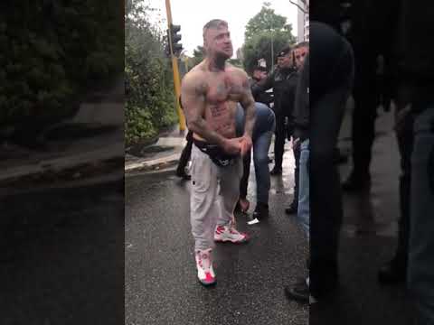 ER BRASILES VS POLIZIA (INTEGRALE)