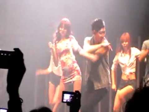 [FANCAM 111205] HyunA Bubble Pop - UNITED CUBE LONDON