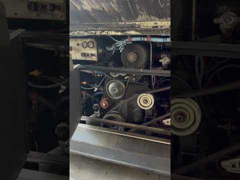 2006 Gillig 40-Foot Diesel Transit Bus - Video