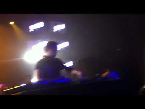 Sander  Van Doorn - Eagles (ft. Adrian Lux)