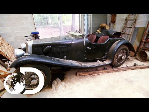 Richard & Dennis Bid For A 1938 Aston Martin | Fast N' Loud
