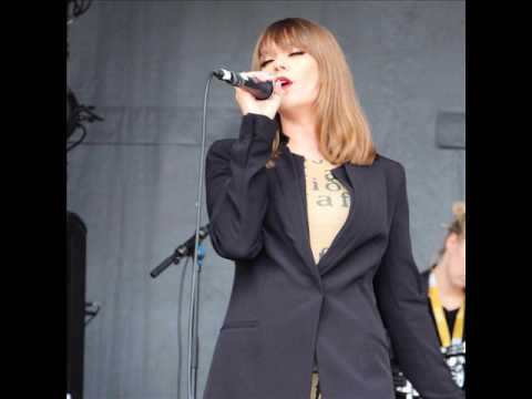 Suðurland FM - Sylvía Erla með nýtt lag -  Celebrate