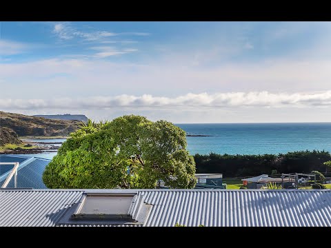 SOLD BY TEAM COOLING - Too Good to Ignore - 16A Mana View Road, Paremata