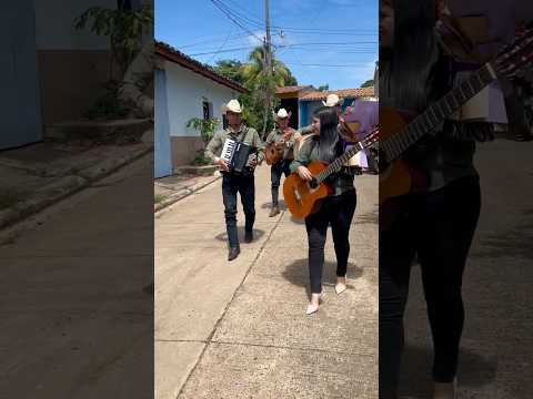 Serenata en Sensuntepeque