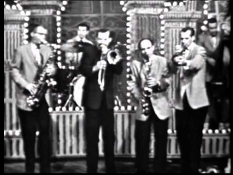 Jerry Colonna: Singing in the Rain 4/15/59