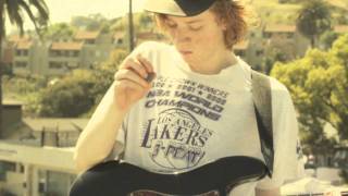 FIDLAR - Max Can't Surf (Music Video)