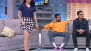 Download lagu Ayu ting ting kelihatan sedang.... saat live di tv mp3 Download lagu Ayu ting ting kelihatan sedang.... saat live di tv mp3