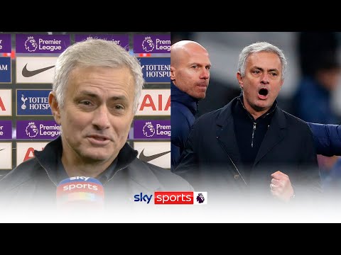 Jose Mourinho congratulates Mikel Arteta after Spurs' North London derby victory