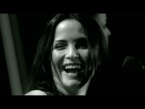 The Corrs - Old Town (Live in London)