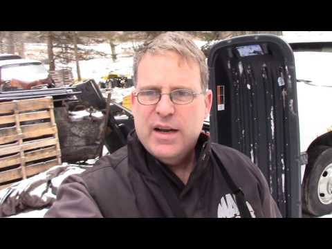 Pelican Snow Trek75