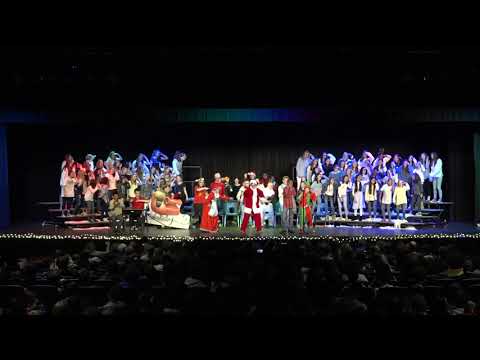 RSMS Chorus - Leo Vines, 7th Grade Women, and Collaborate! - Old Town Road: Santa Remix