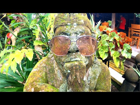 Makanan Murah em Warung Bu Rus | UBUD - BALI