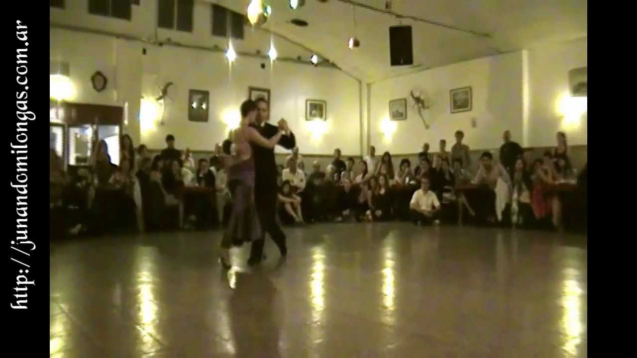 JONATHAN SPITEL Y BETSABET FLORES en La Baldosa