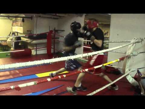 Shah Abdul Hamid sparring