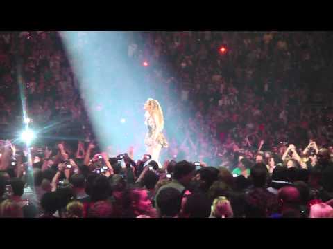 Beyoncé - Live in London (Diva Zone) (November 15, 2009)