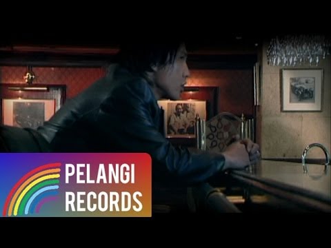 Caffeine - Seperti Bidadari (Official Music Video)