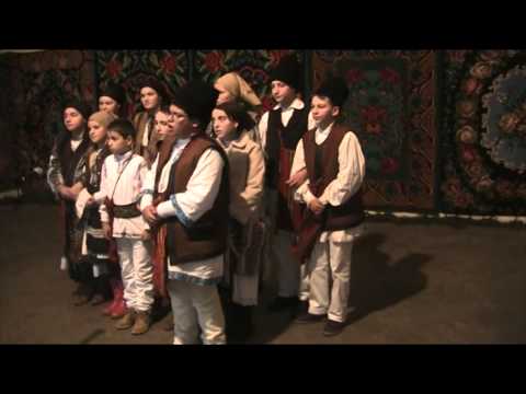 20 - Festivalul de colinde si traditii populare - Pogaceaua - 20 decembrie 2014 - Scoala Craiesti