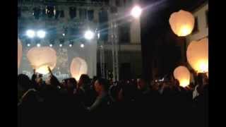 preview picture of video 'Spettacolo Sky Lantern Show Lamporecchio'