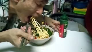 Được ngày mưa lấy mì rong biển Hàn Quốc ra ăn thử xem sao! #amazing #food #amthuc #monngon #mukbang