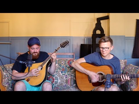 Original Waltz & Norwegian Halling (feat. Bendik Smedåsgjelten Qvam)