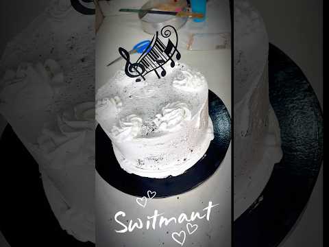 Baked and frosted  with whipped cream, did all in less than 4hrs. Had to freeze after baking #cakes